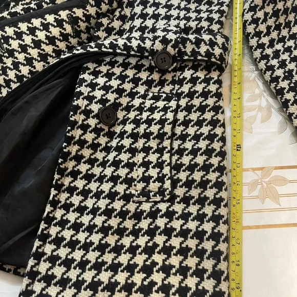 Spirit Jacket Womens Size SP Wool Coat black and white belt - Picture 7 of 8